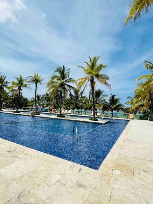 Espectacular Apto En Cartagena Con Salida Directa A La Playa Apartment Bagian luar foto