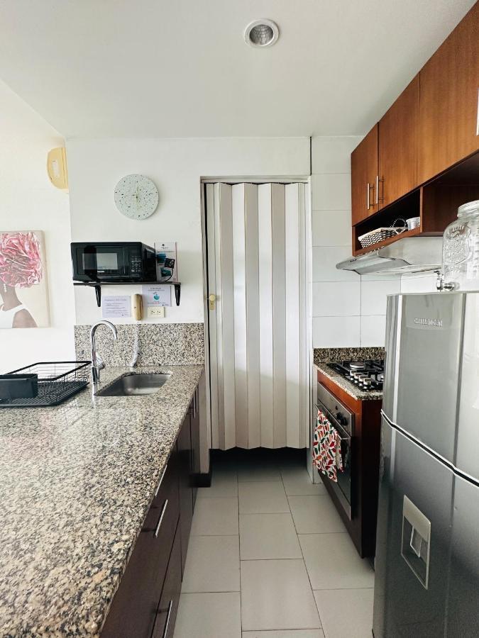Espectacular Apto En Cartagena Con Salida Directa A La Playa Apartment Bagian luar foto